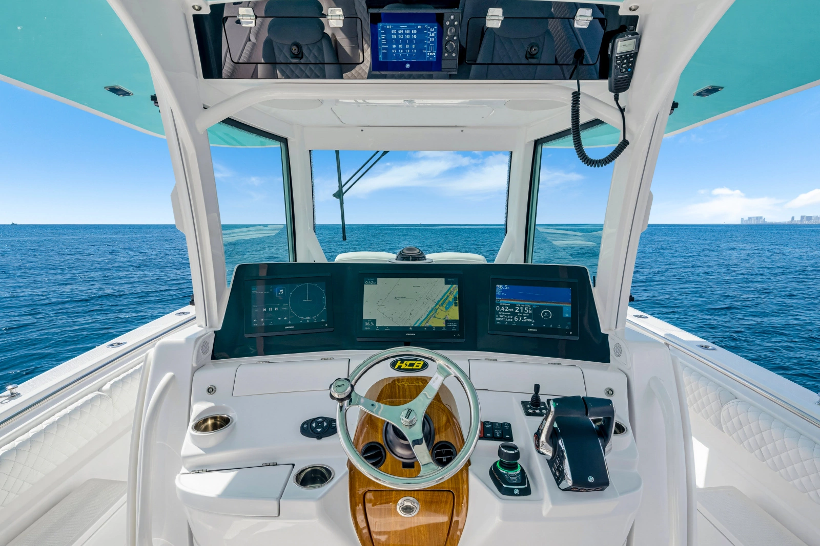 42ft HCB Yacht For Sale