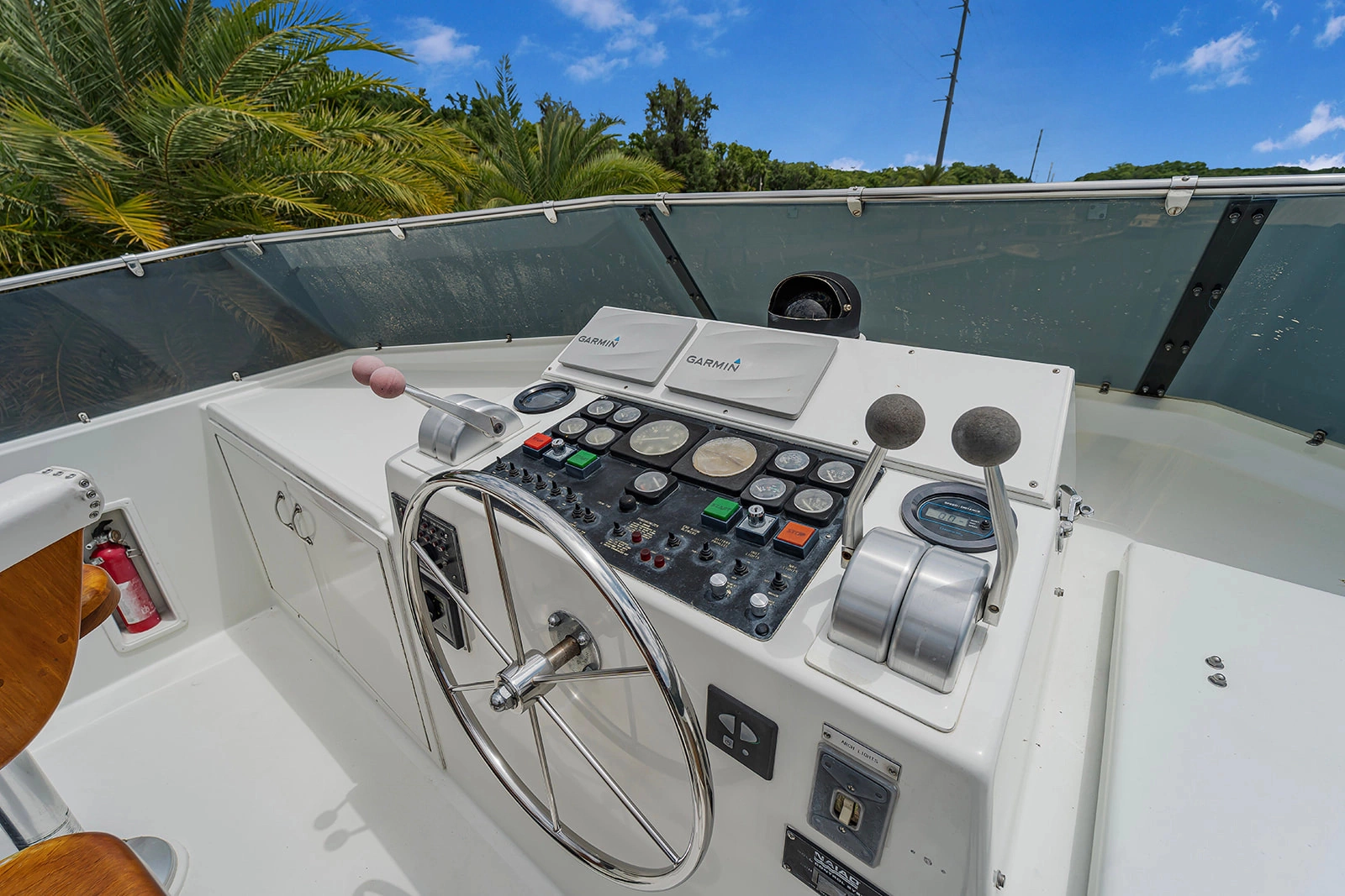 1989 Hatteras 54 MY