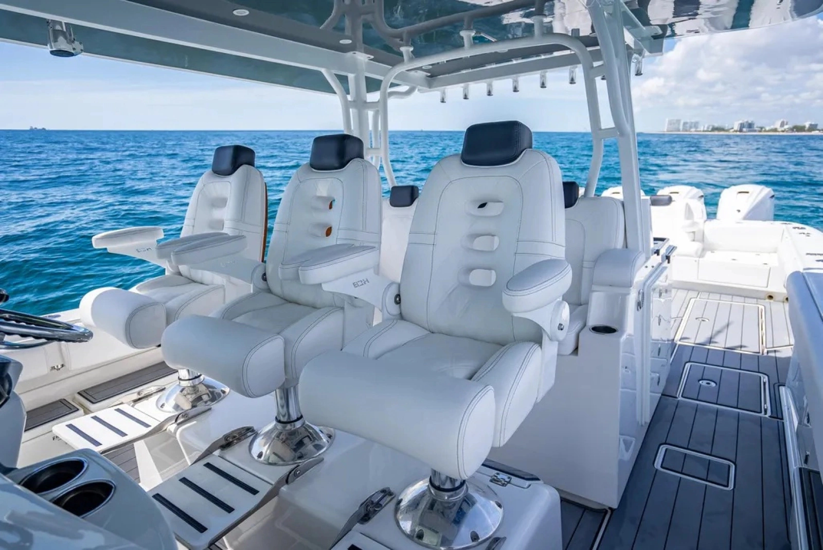 2019 HCB 53 Suenos