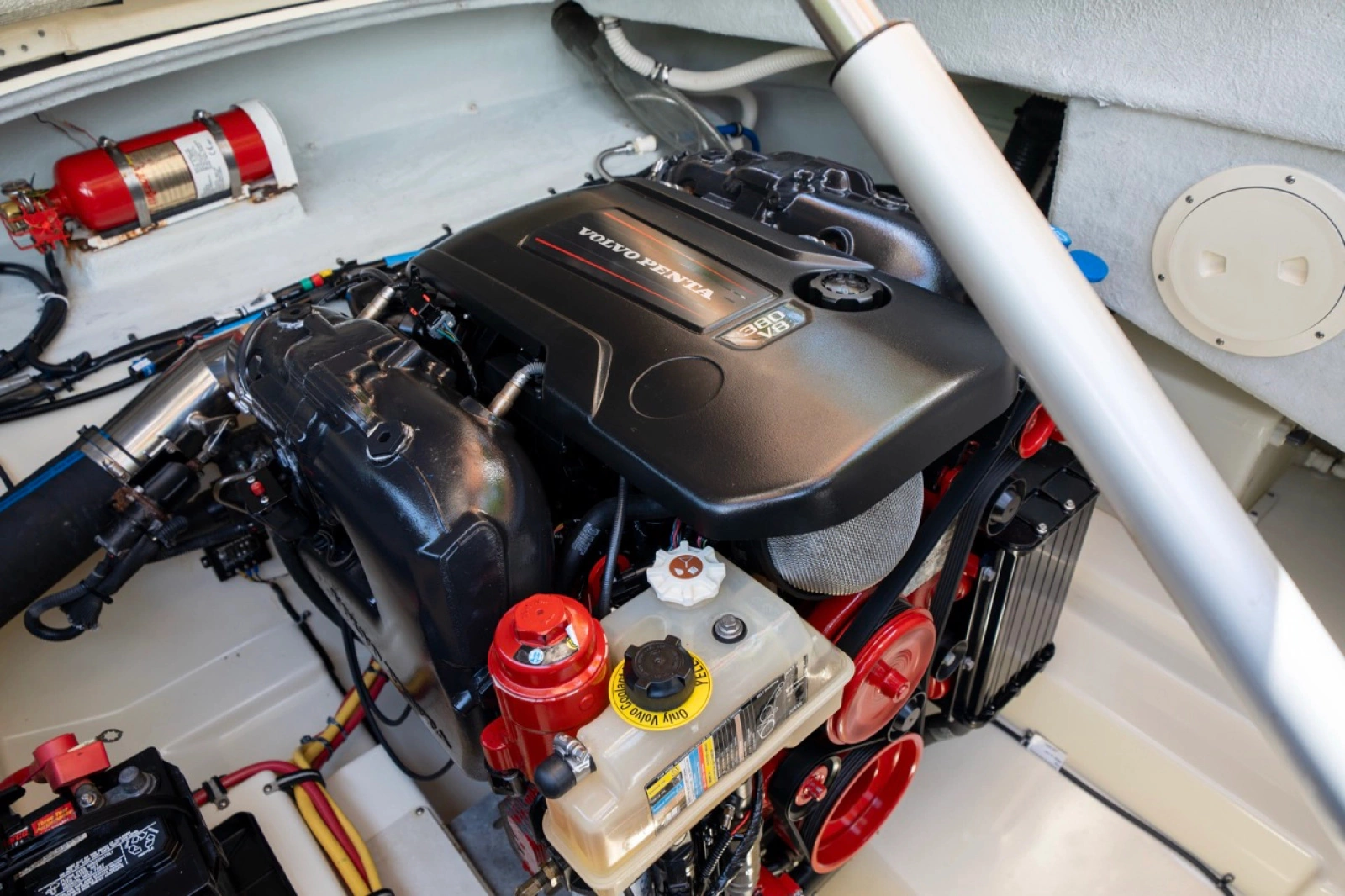 2018 Chris-Craft Capri 27