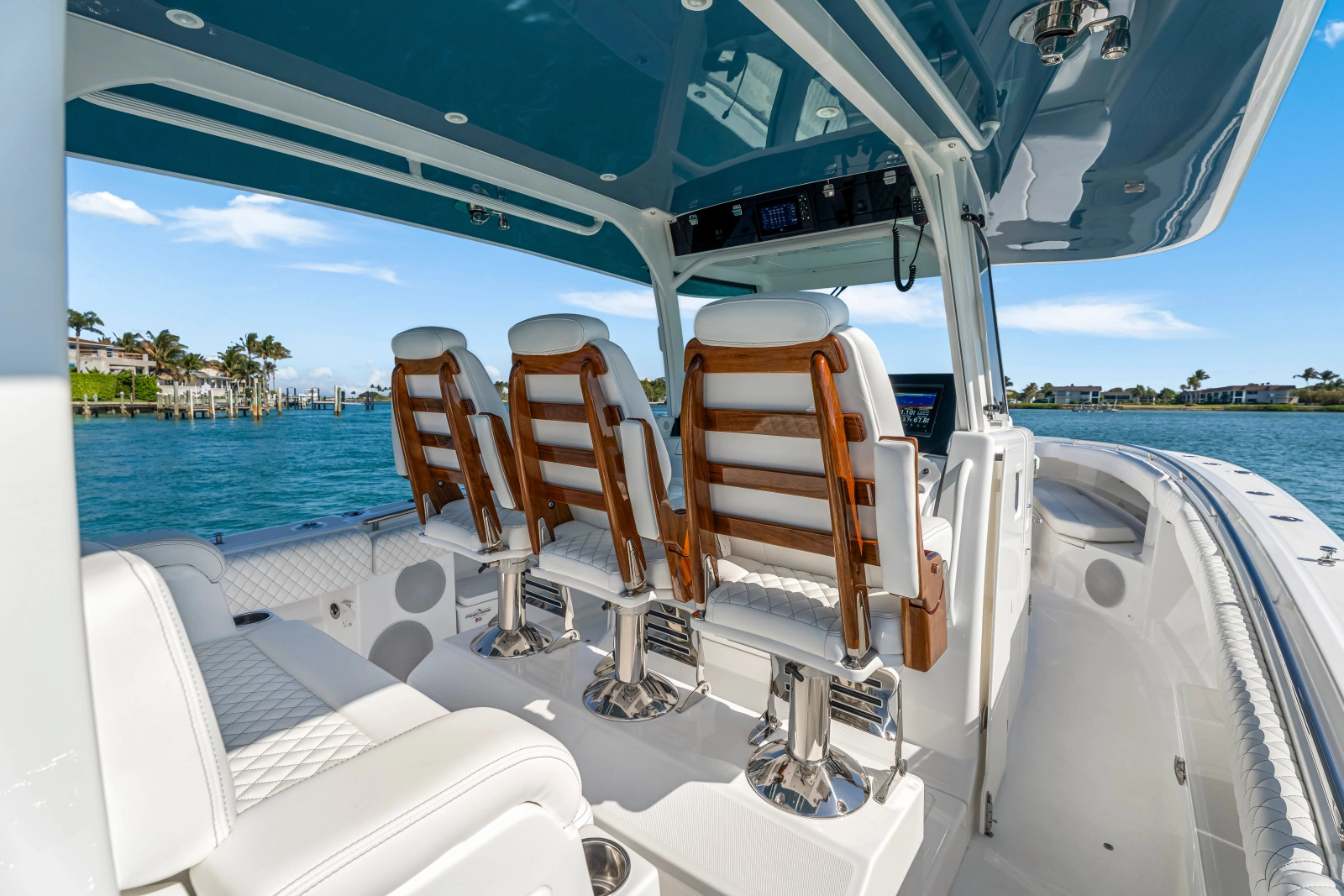 42ft HCB Yacht For Sale