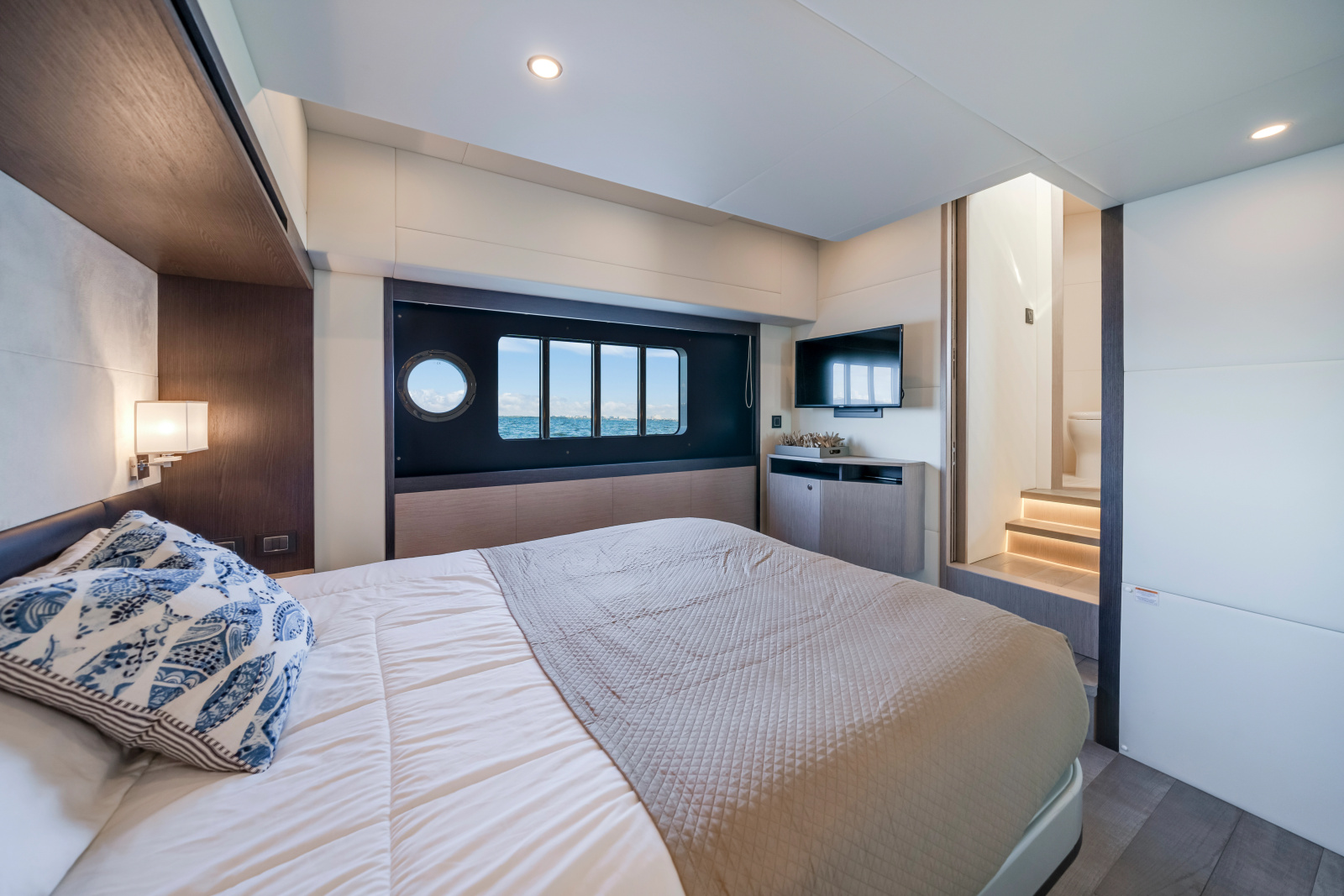 2021 Absolute Navetta 48