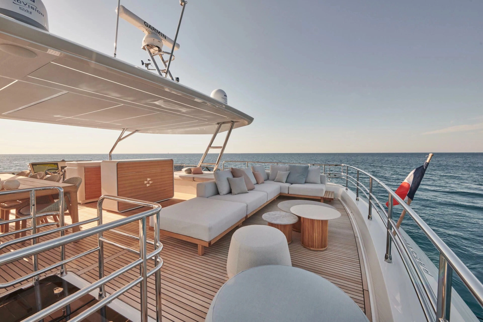 M8 65ft Prestige Yacht For Sale