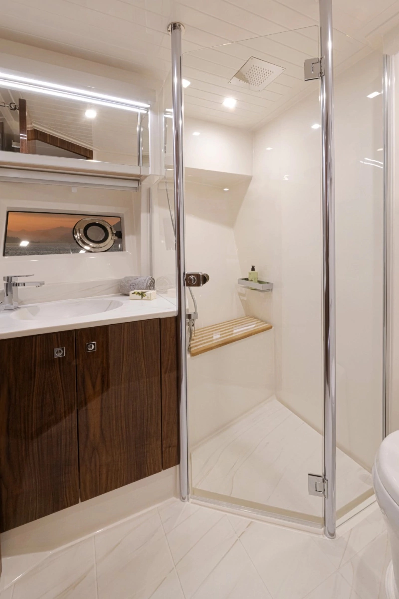 68 Sports Motor Yacht 68ft Riviera Yacht For Sale