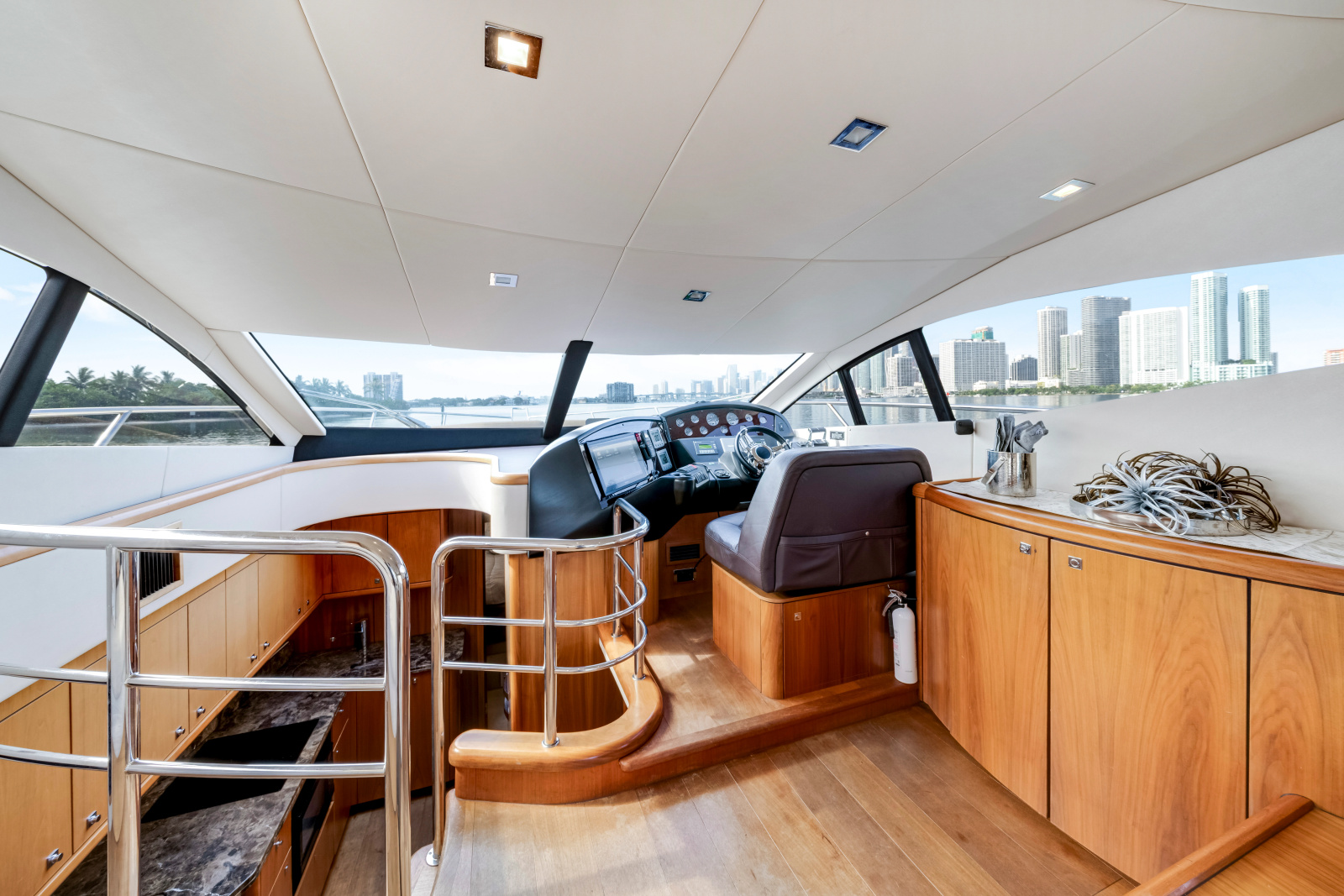 2011 Sunseeker Manhattan 52