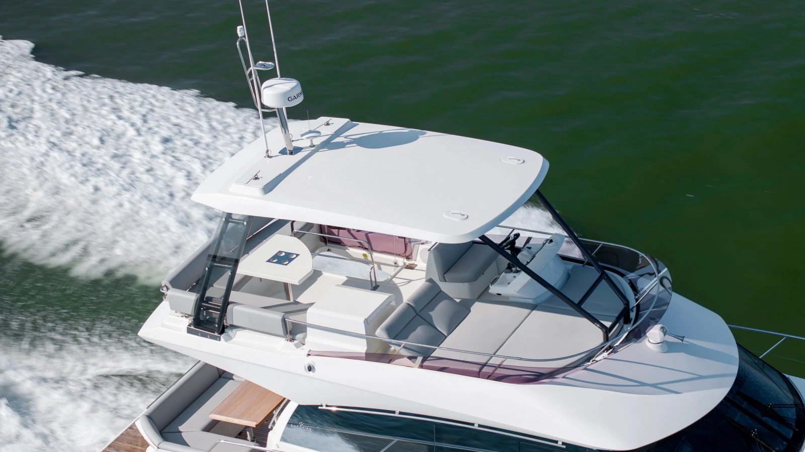 2024 Prestige 460