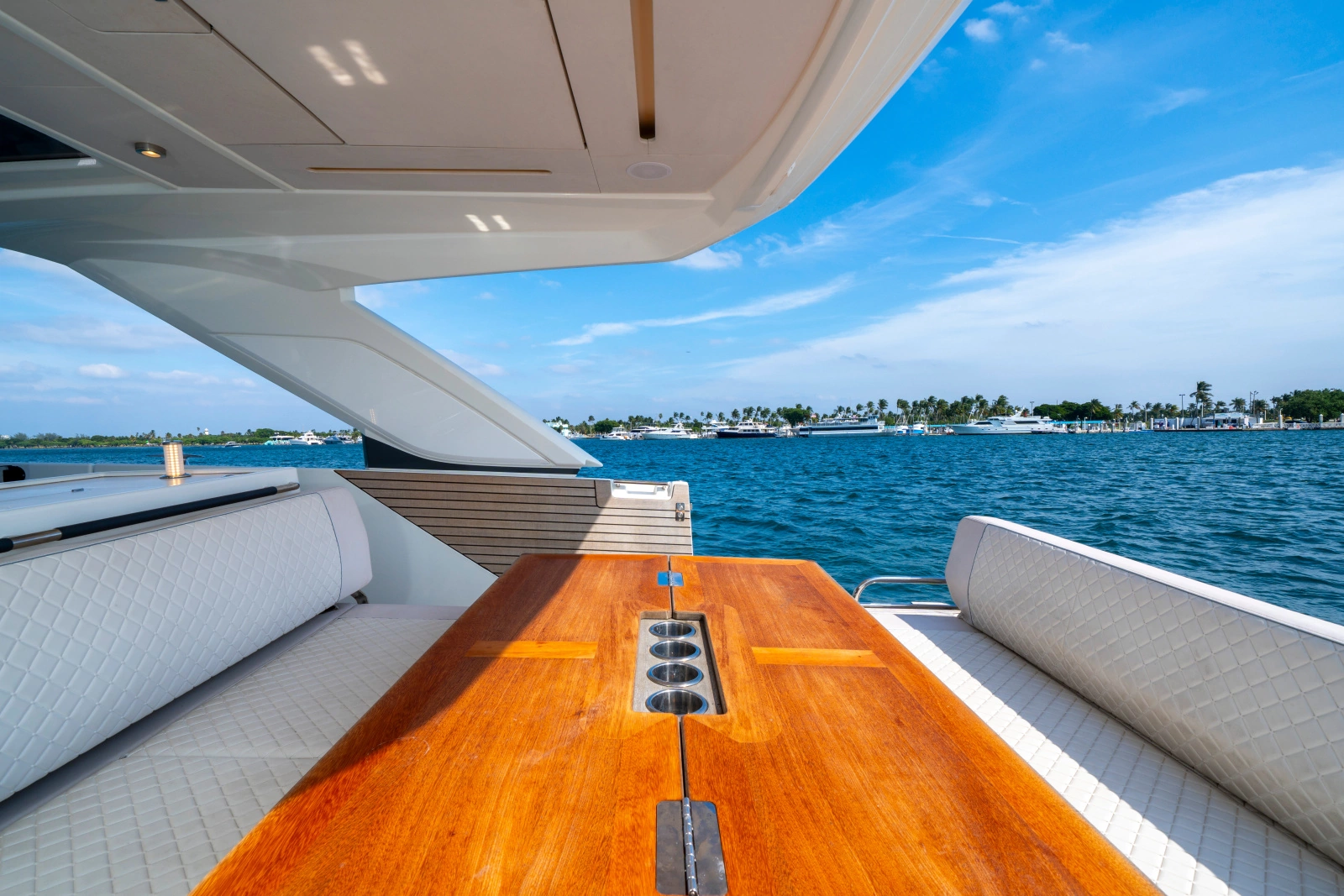 2024 Jeanneau DB/43 OB