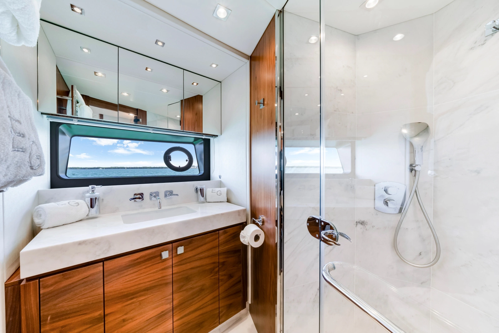 2020 Sunseeker 76 Yacht