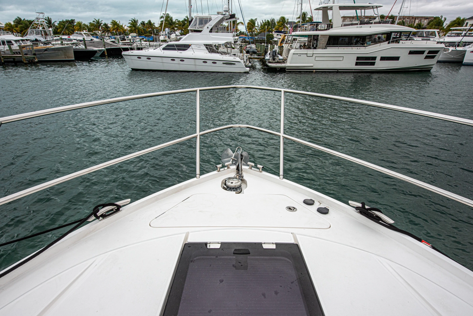 2025 Princess V40