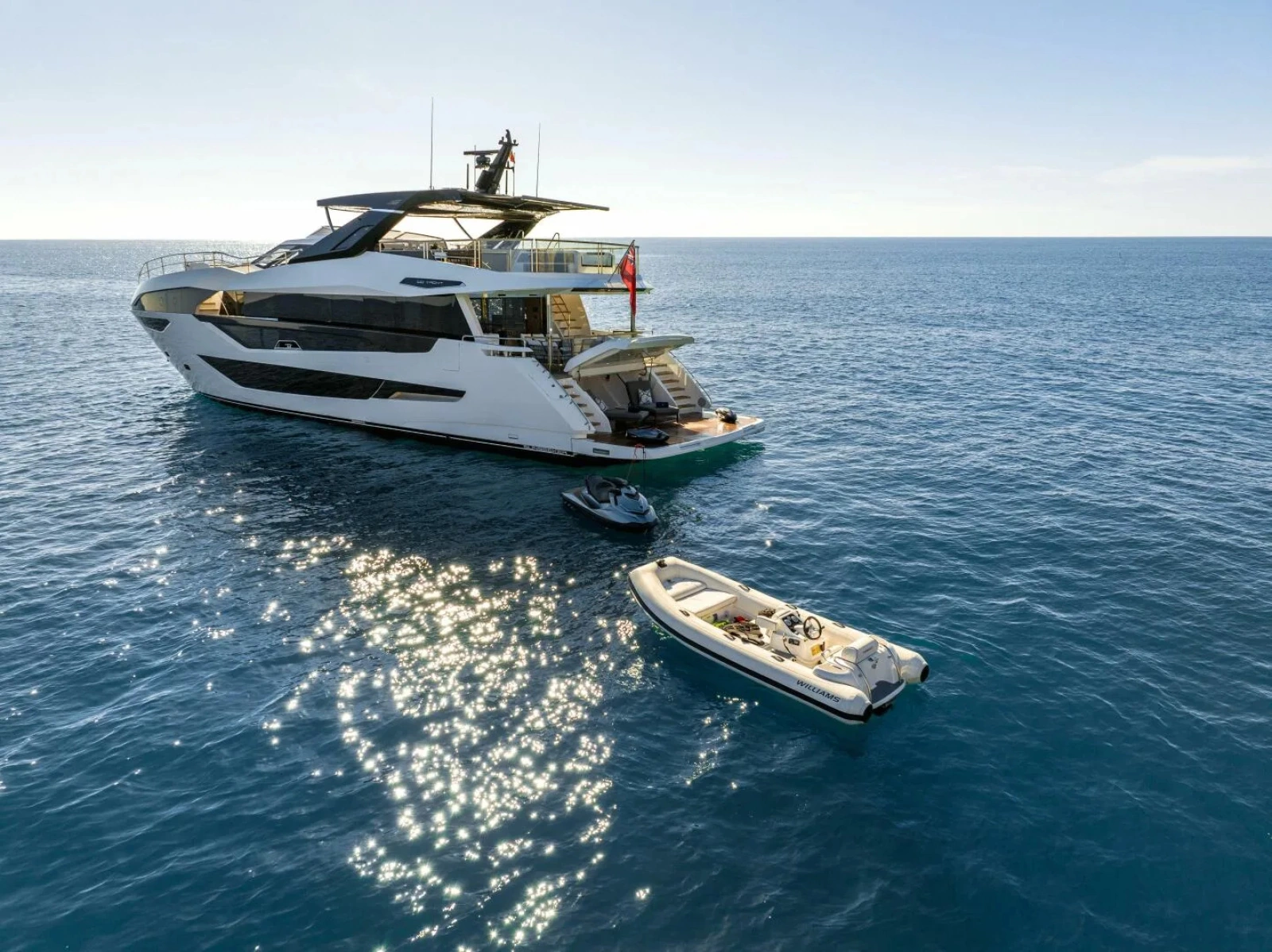 100 YACHT 100ft Sunseeker Yacht For Sale