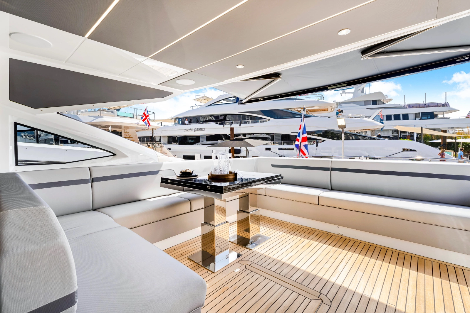PREDATOR 75 75ft Sunseeker Yacht For Sale