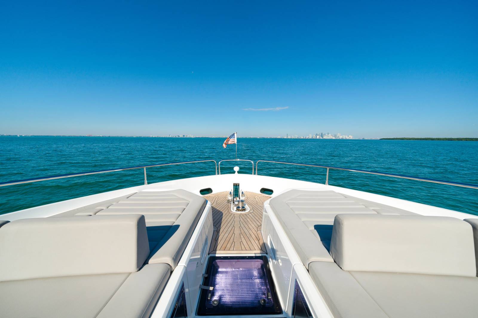 2020 Sunseeker 76 Yacht