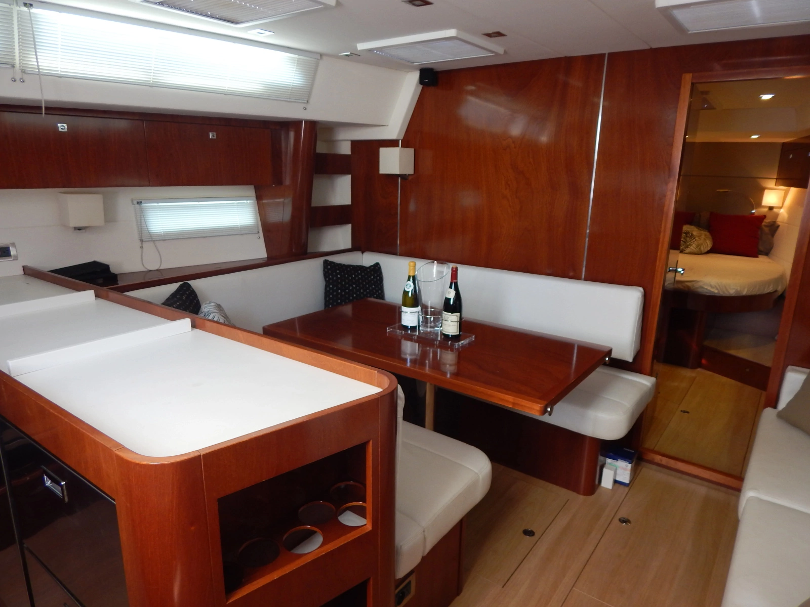 2014 Amel 55
