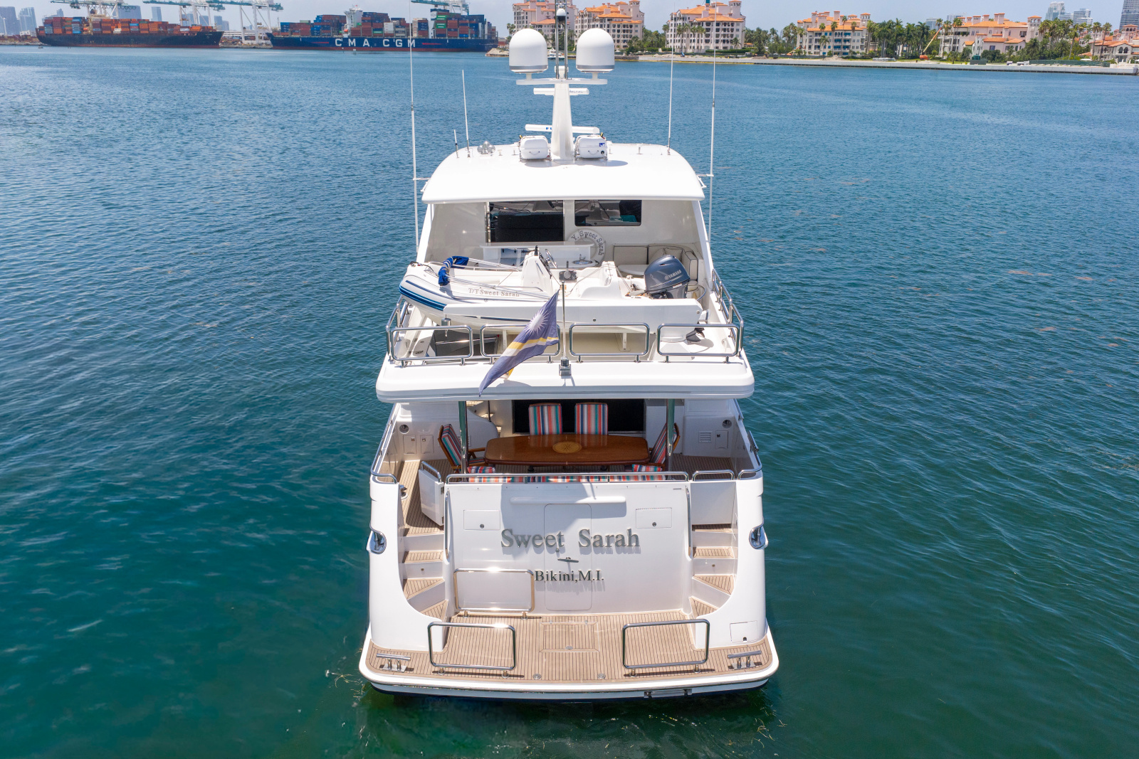 2006 Horizon 82 Skylounge