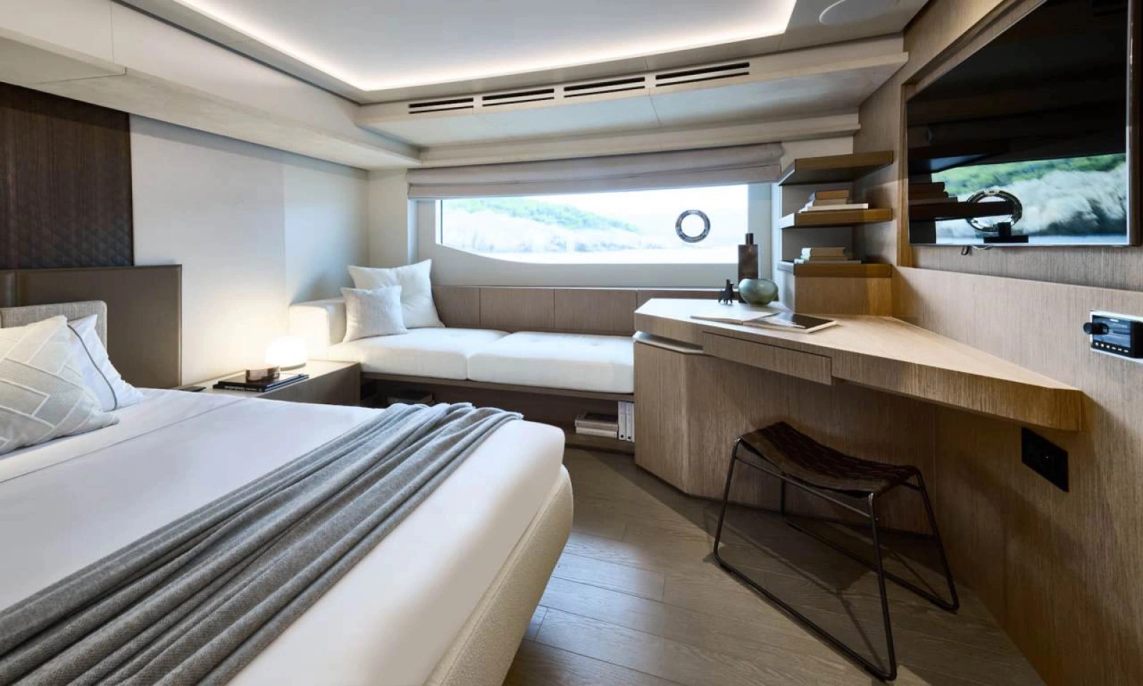 M7 59ft Prestige Yacht For Sale
