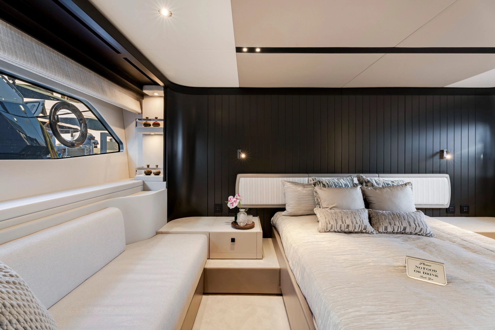 MANHATTAN 68 68ft Sunseeker Yacht For Sale