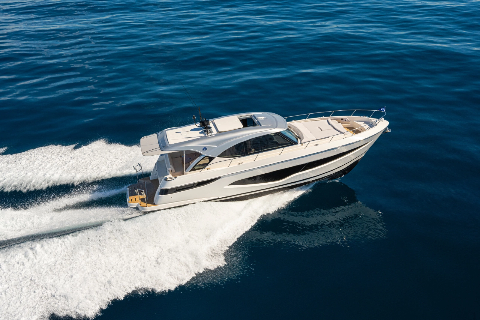 4300 Sports Express 43ft Riviera Yacht For Sale