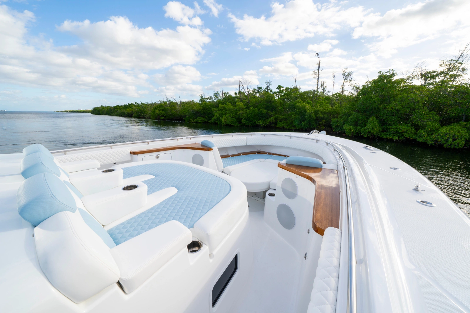 56 Suenos GIX 56ft HCB Yacht For Sale