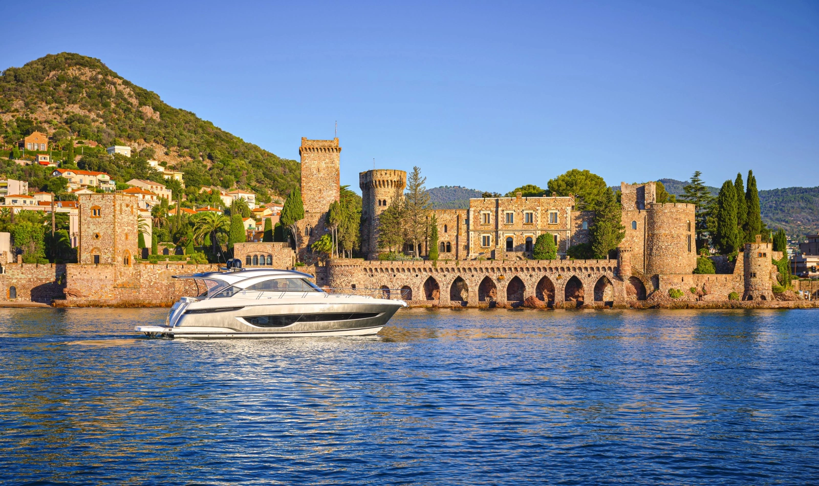 64 Sports Motor Yacht 64ft Riviera Yacht For Sale