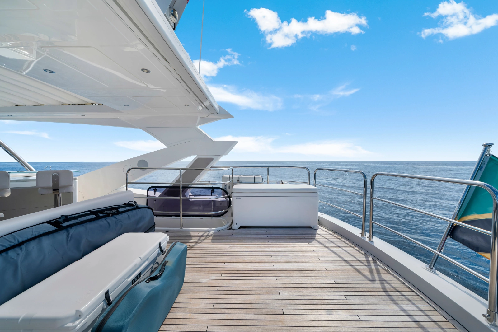 2020 Sunseeker 76 Yacht