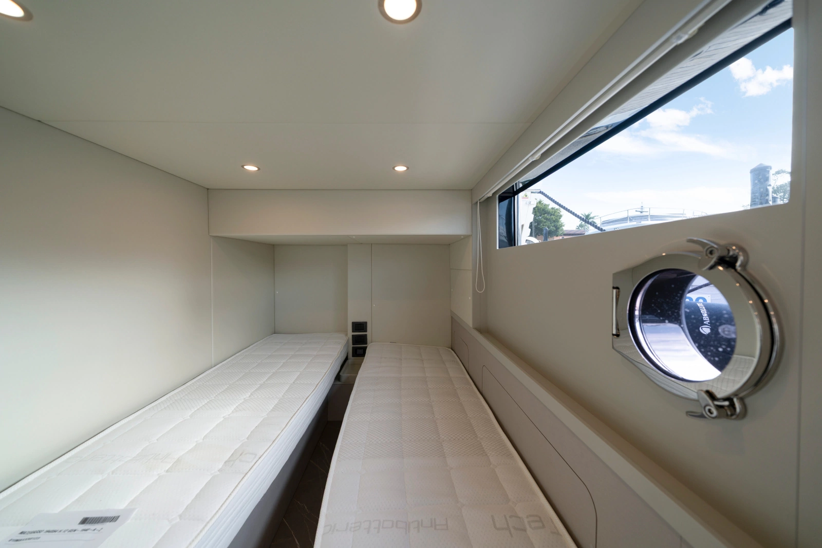 NAVETTA 62 62ft Absolute Yacht For Sale