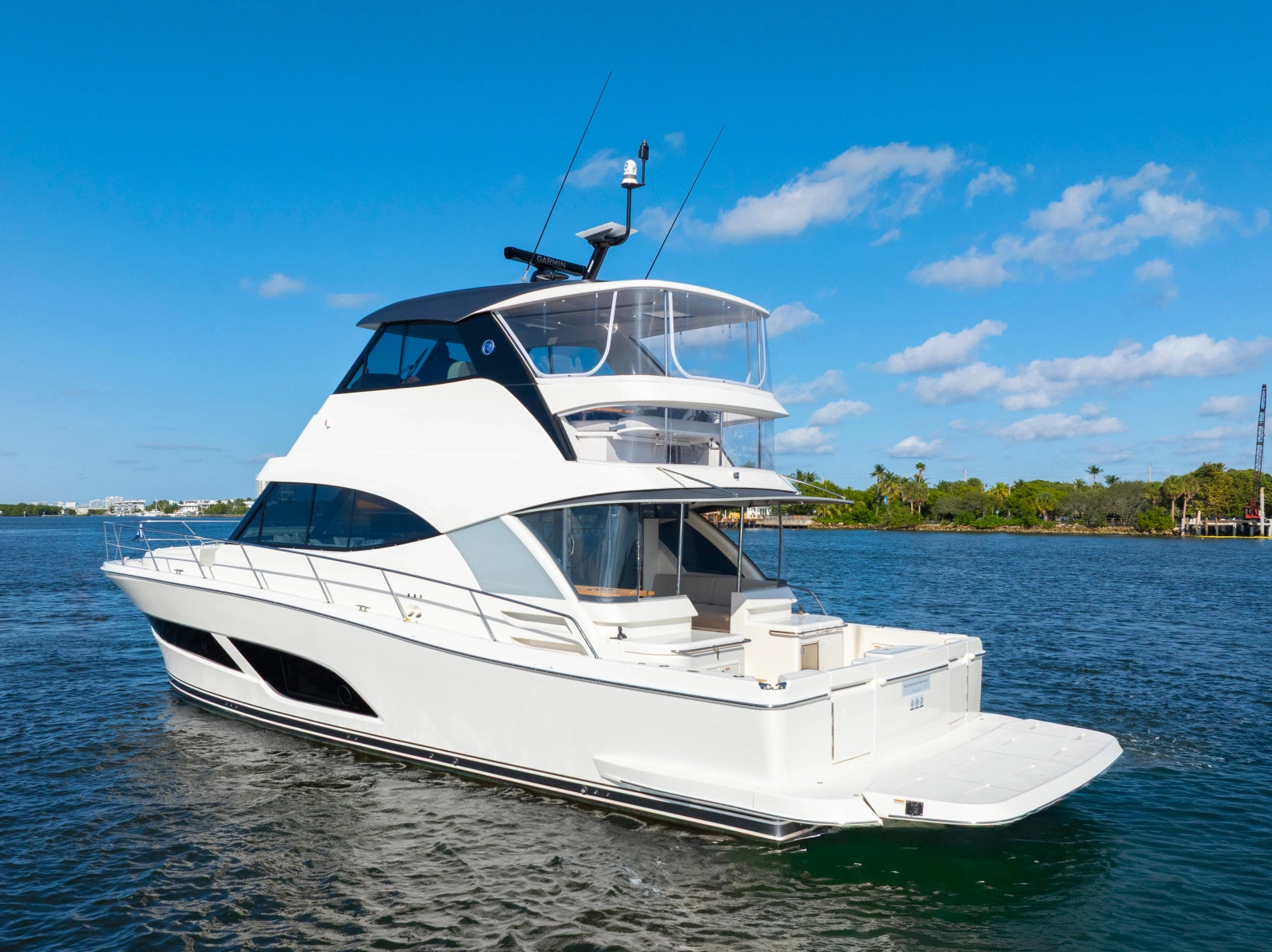 50 SPORTS MOTOR YACHT 50ft Riviera Yacht For Sale