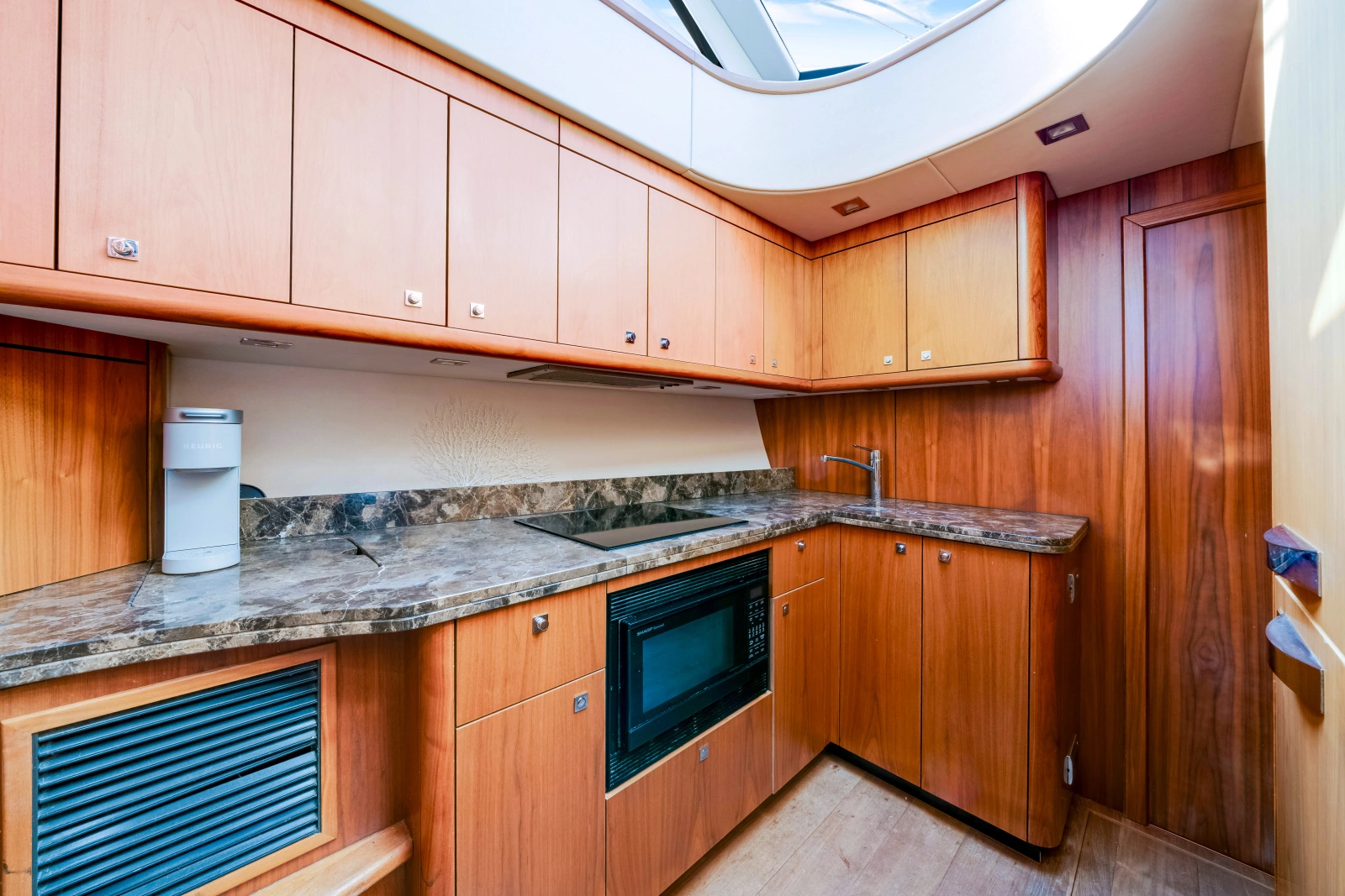 2011 Sunseeker Manhattan 52