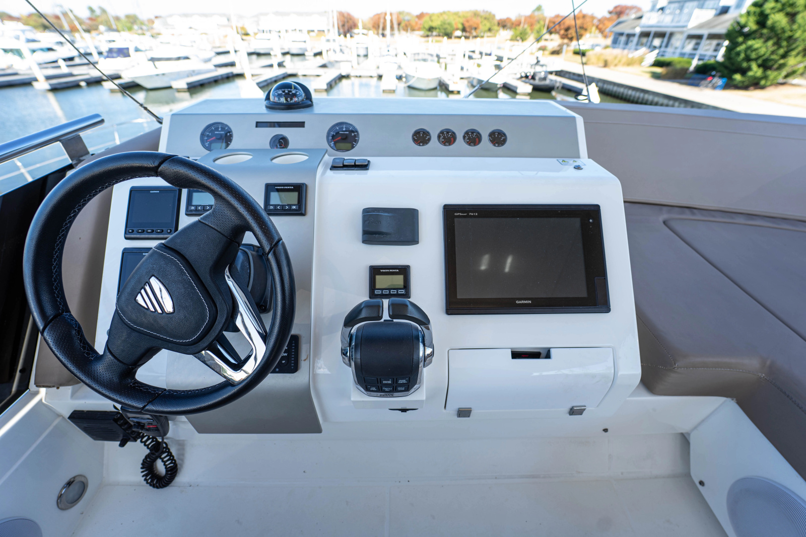 2019 Fairline Squadron 53