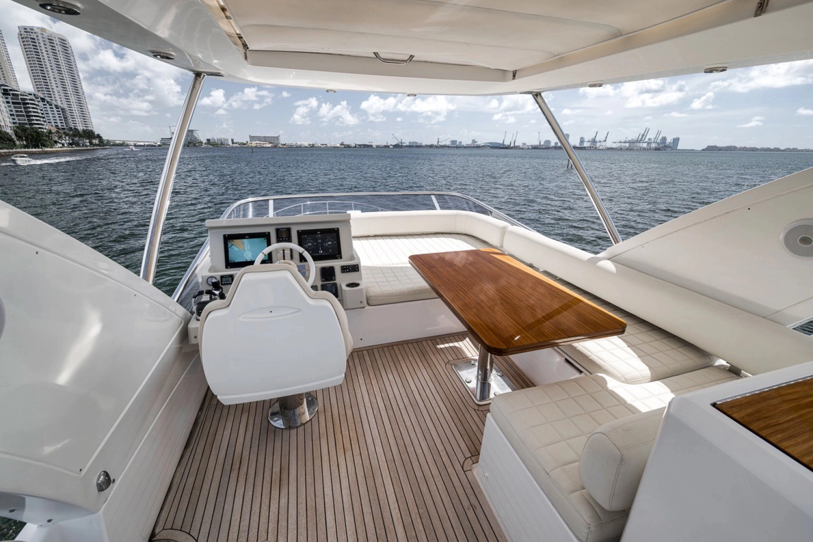 2016 Azimut 50 FLY