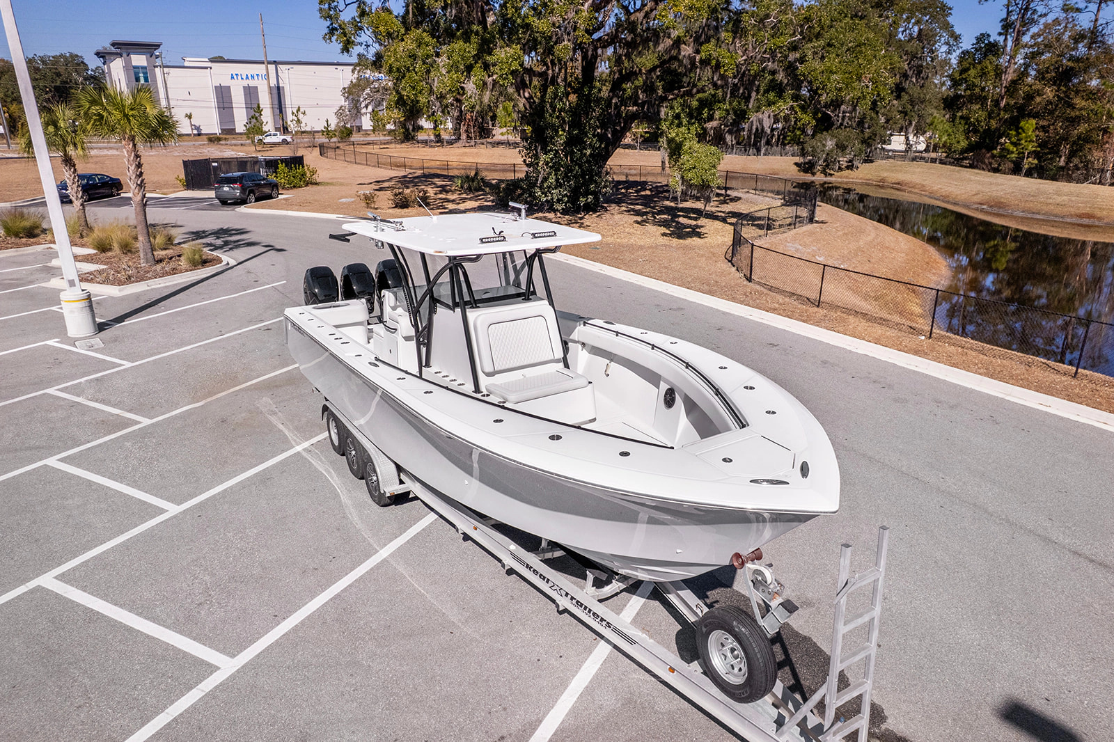 2020 SeaHunter 33
