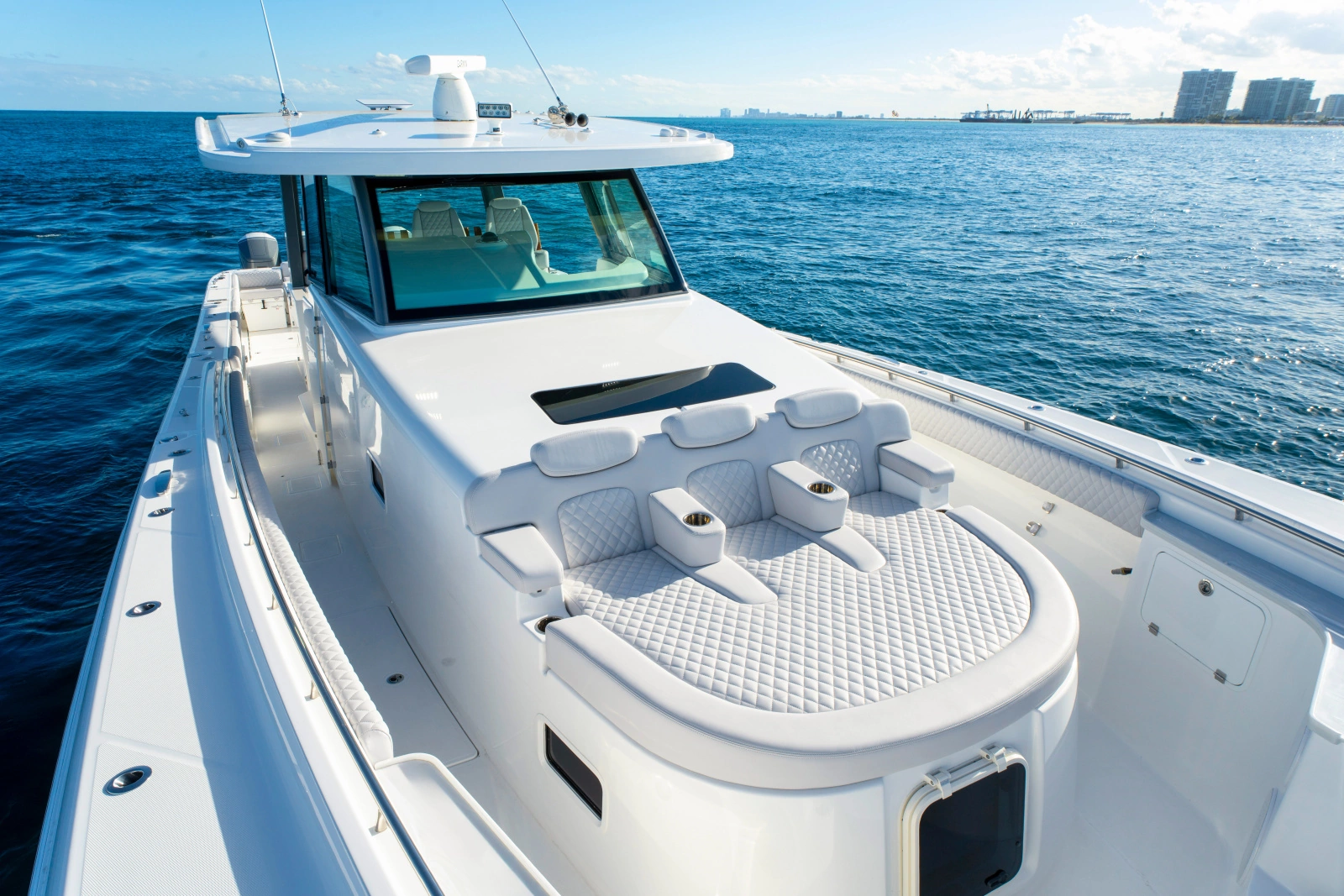56ft HCB Yacht For Sale