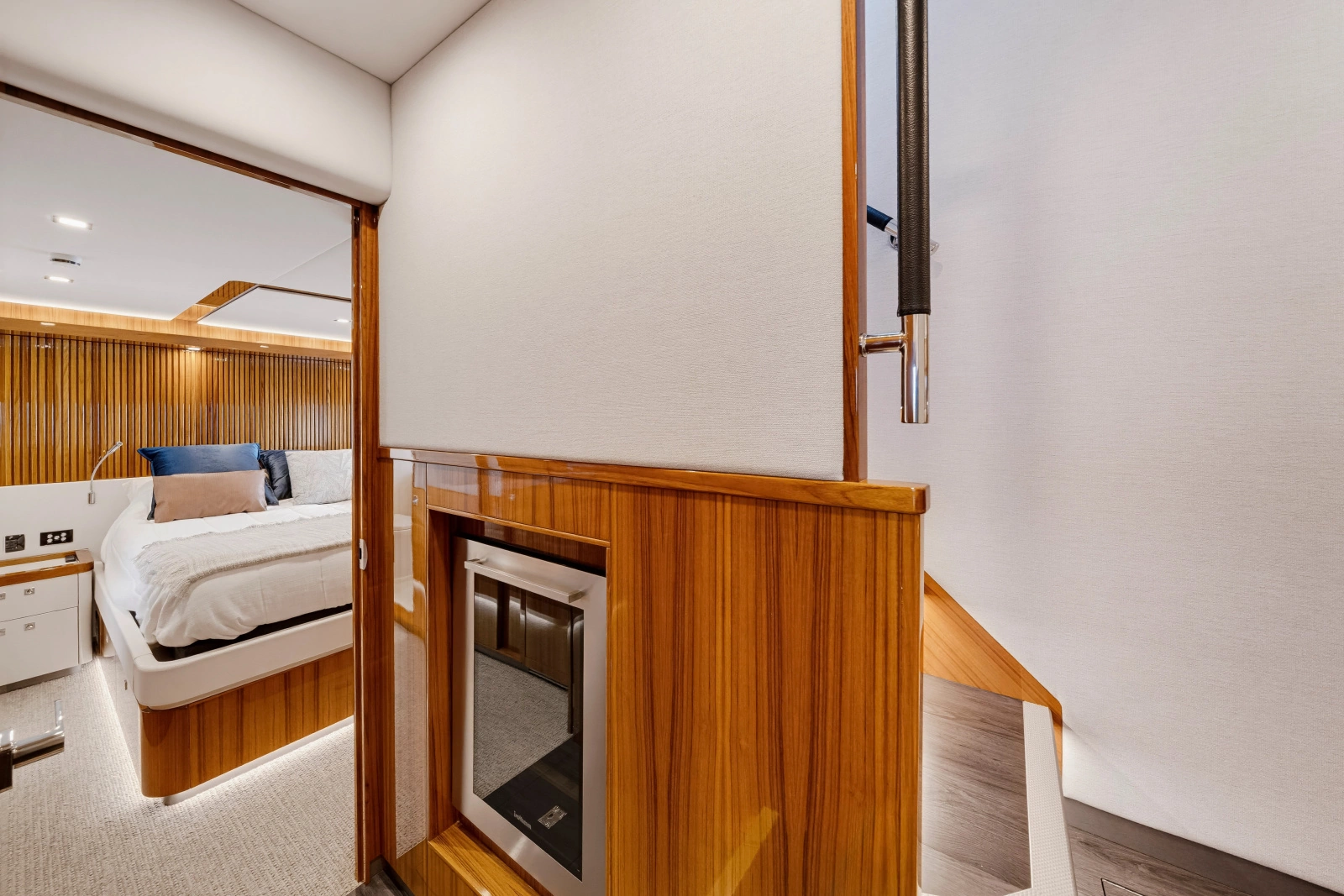 2025 Riviera 72 Sports Motor Yacht