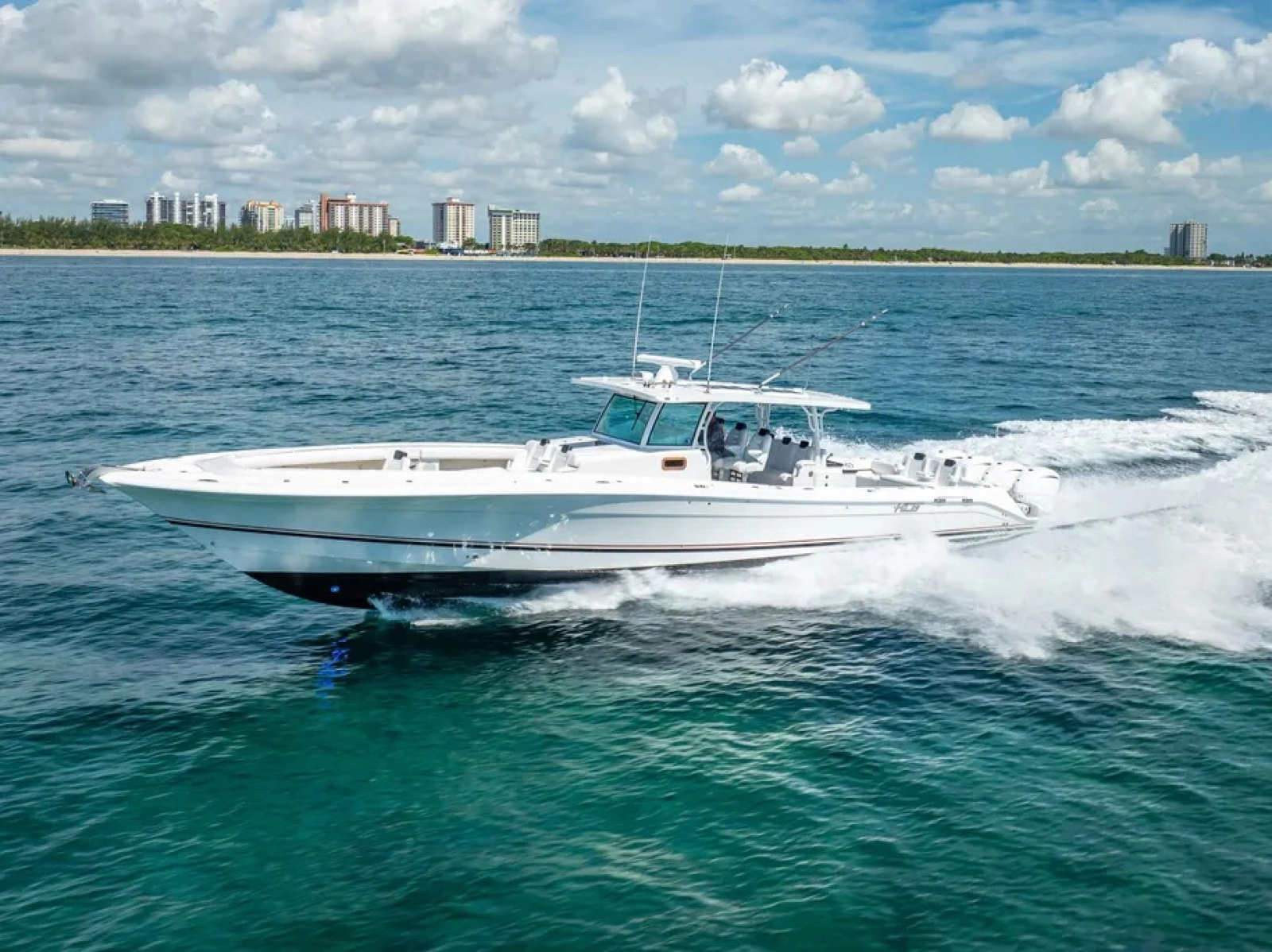 2019 HCB 53 Suenos