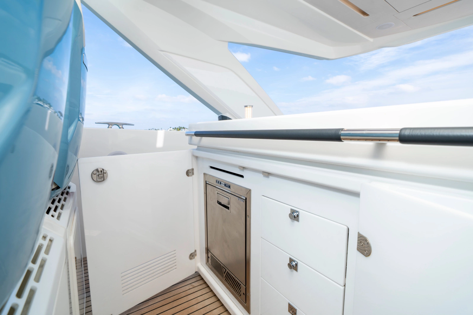 2024 Jeanneau DB/43 OB