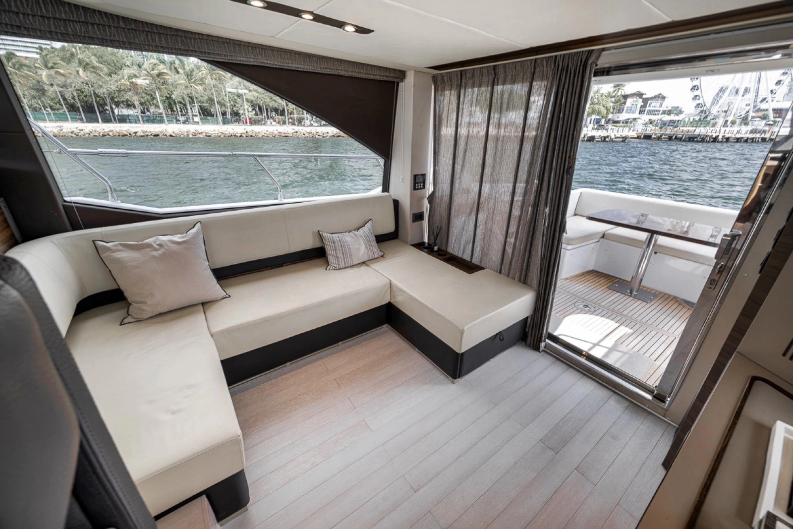 2016 Azimut 50 FLY