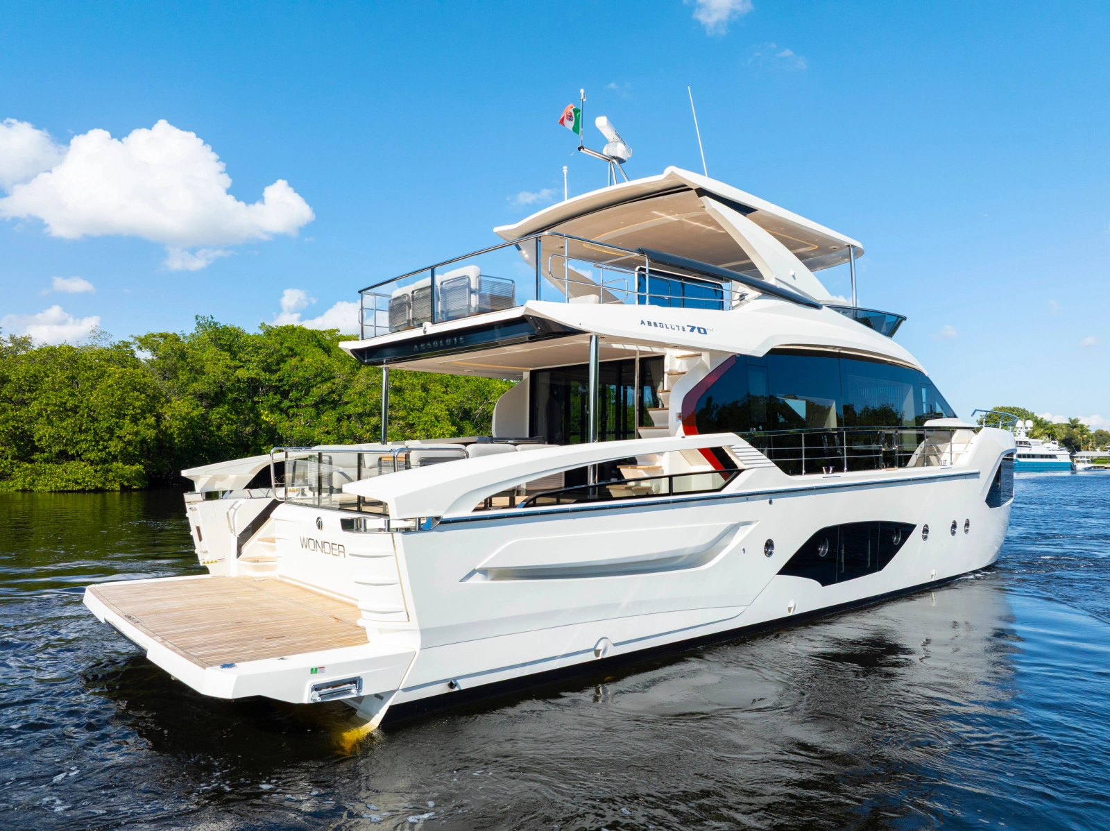 70 FLY 70ft Absolute Yacht For Sale