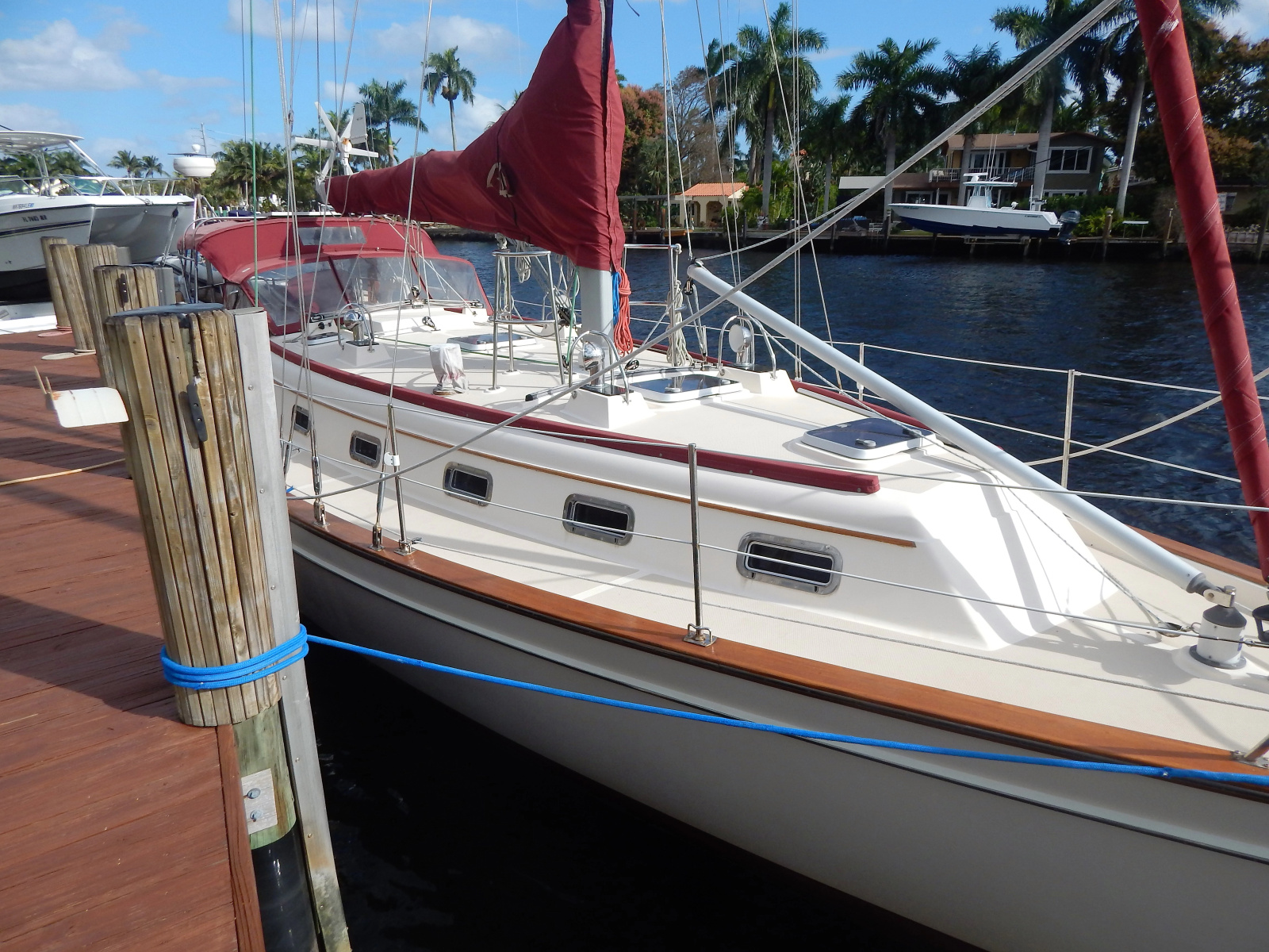 1999 Island Packet 45