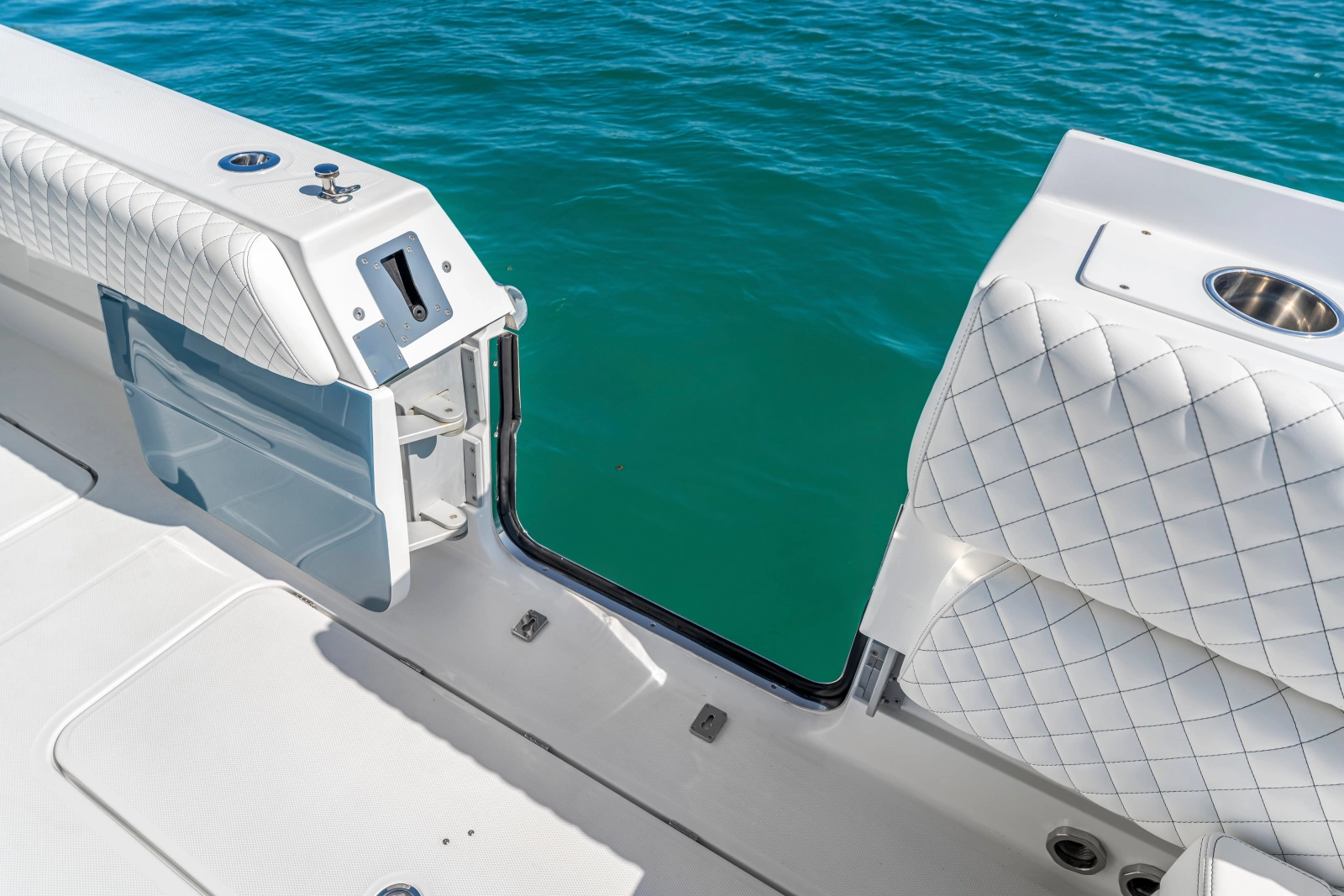 42ft HCB Yacht For Sale