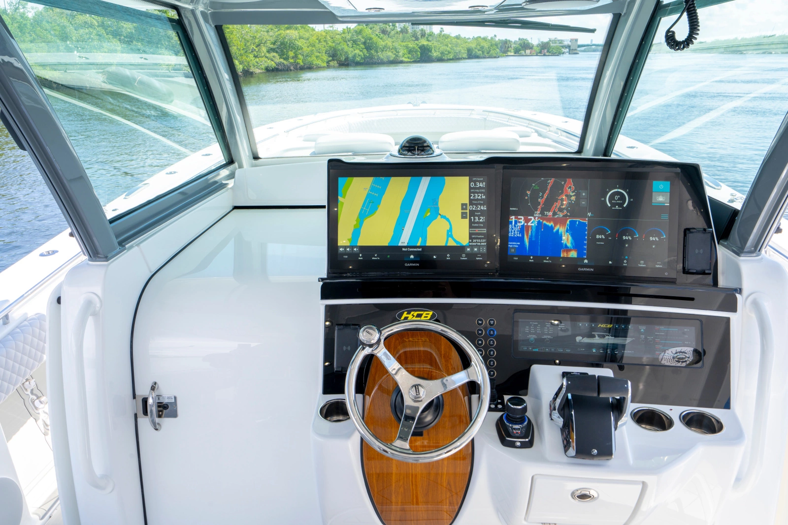 48ft HCB Yacht For Sale