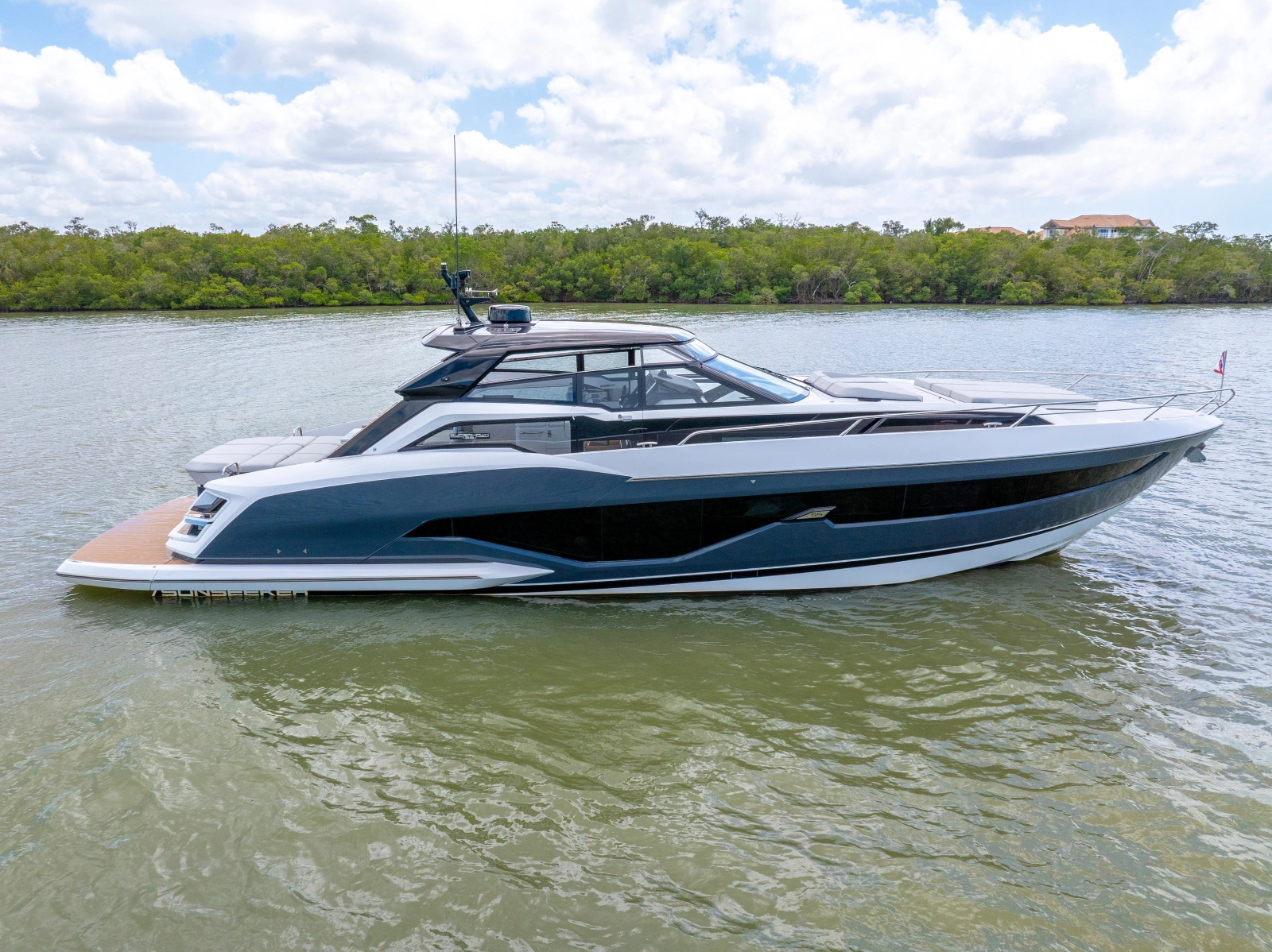 2023 Sunseeker Superhawk 55