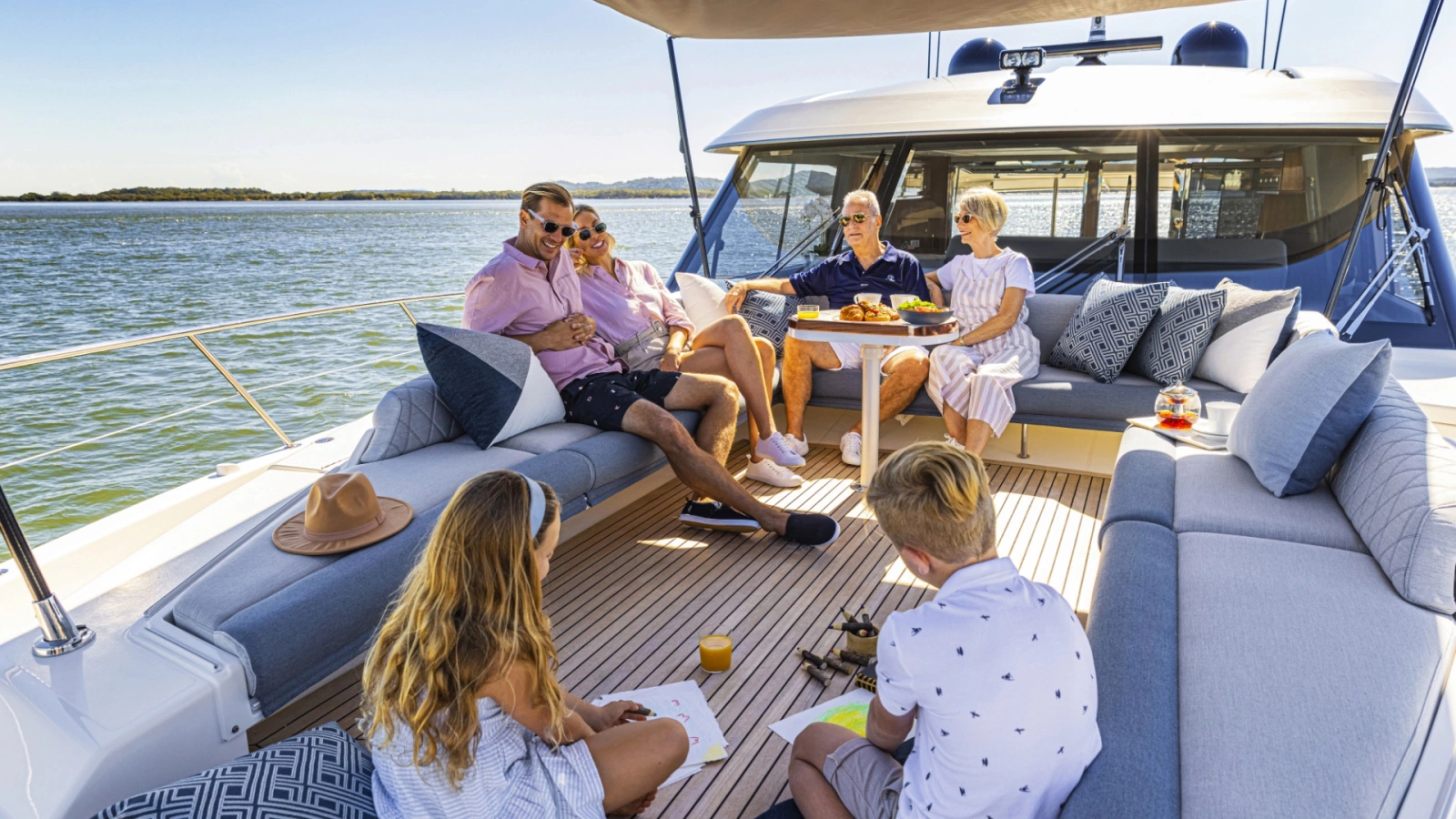645 SUV 65ft Riviera Yacht For Sale