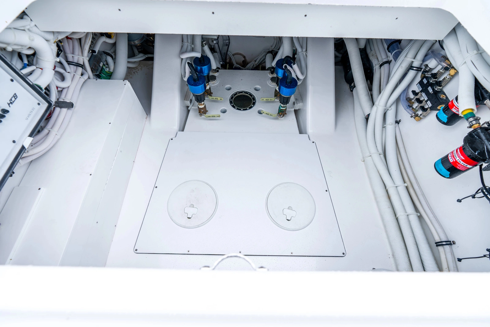 DEALER DEMO 56ft HCB Yacht For Sale
