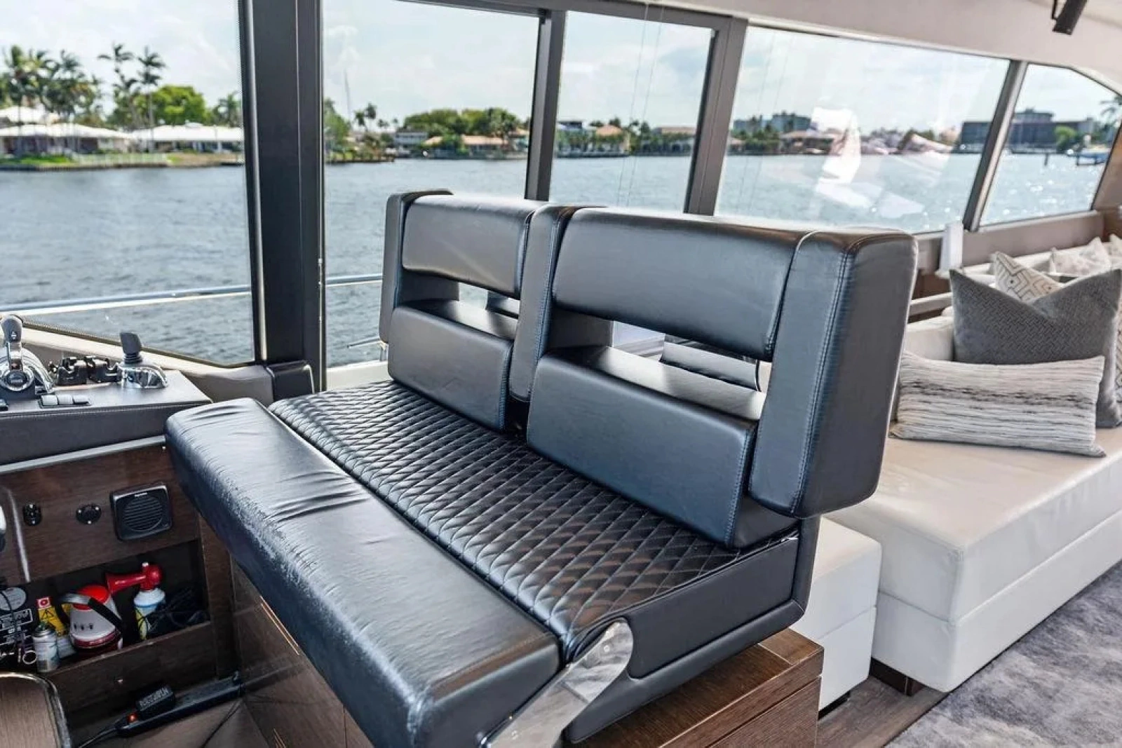 2018 Prestige 680