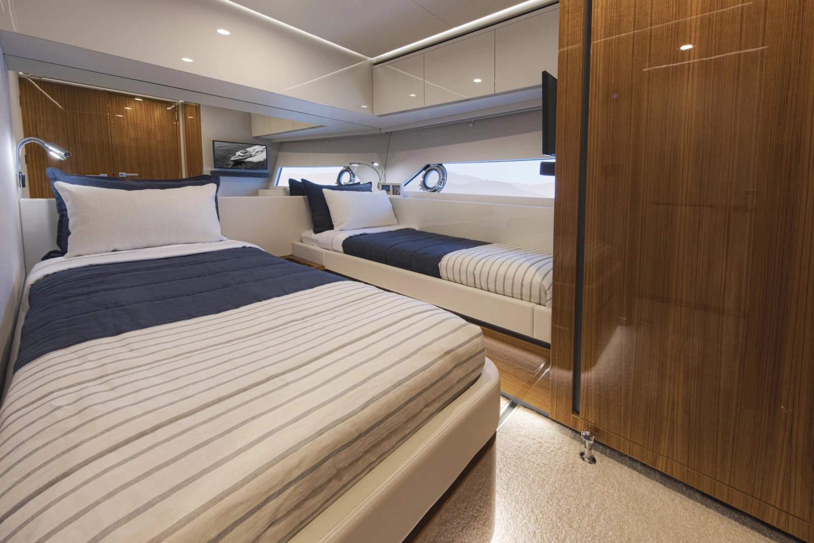 78 Motor Yacht 78ft Riviera Yacht For Sale