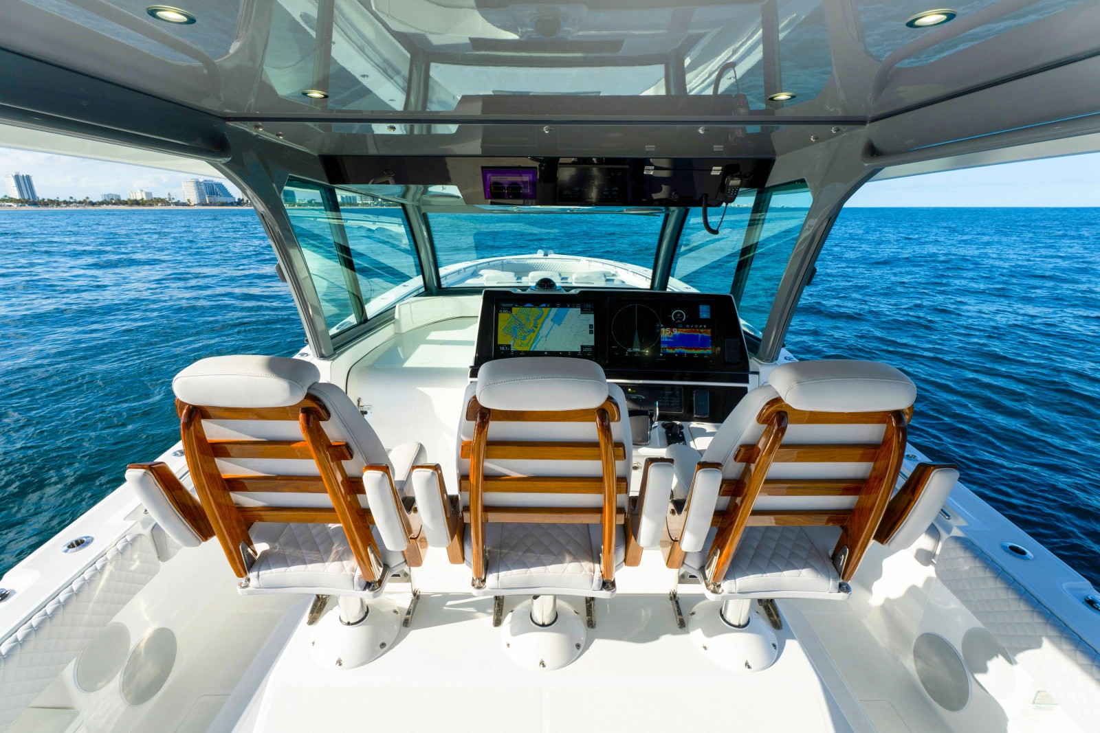 56ft HCB Yacht For Sale