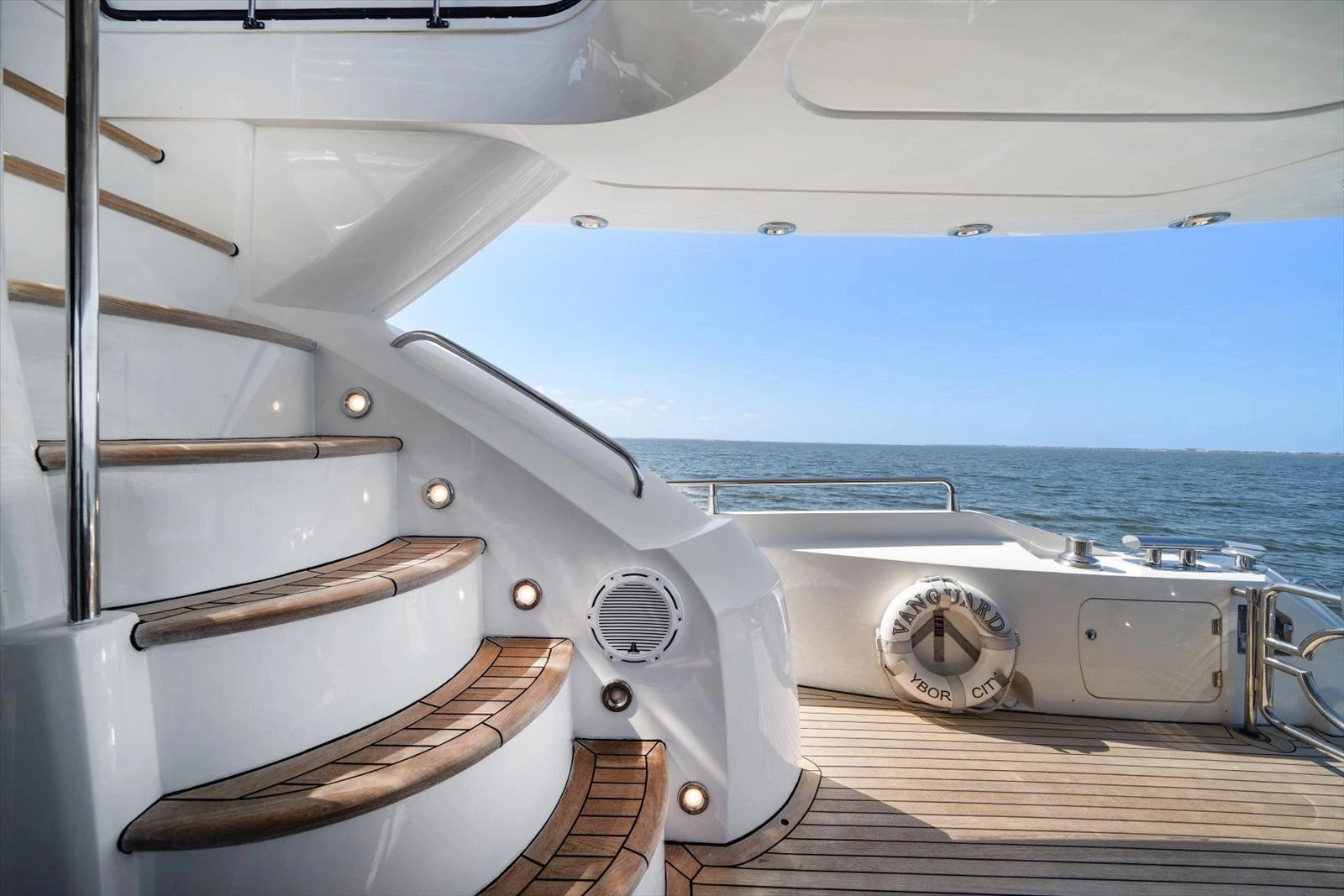 2005 Sunseeker 82 Yacht
