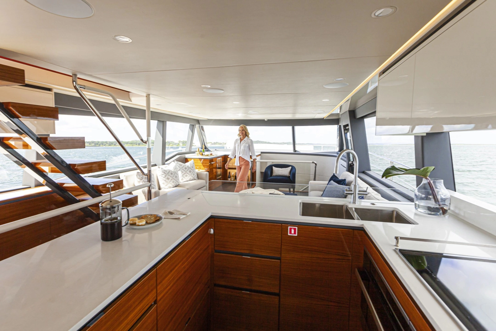 78 Motor Yacht 78ft Riviera Yacht For Sale
