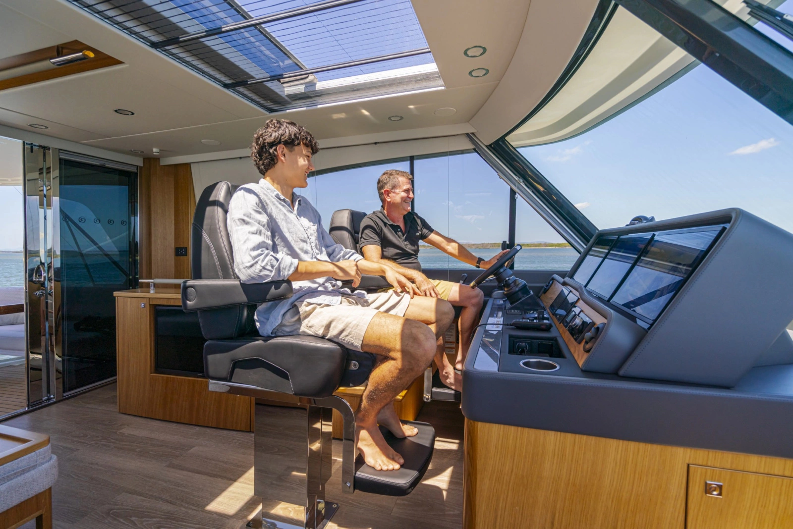 58 Sports Motor Yacht 58ft Riviera Yacht For Sale