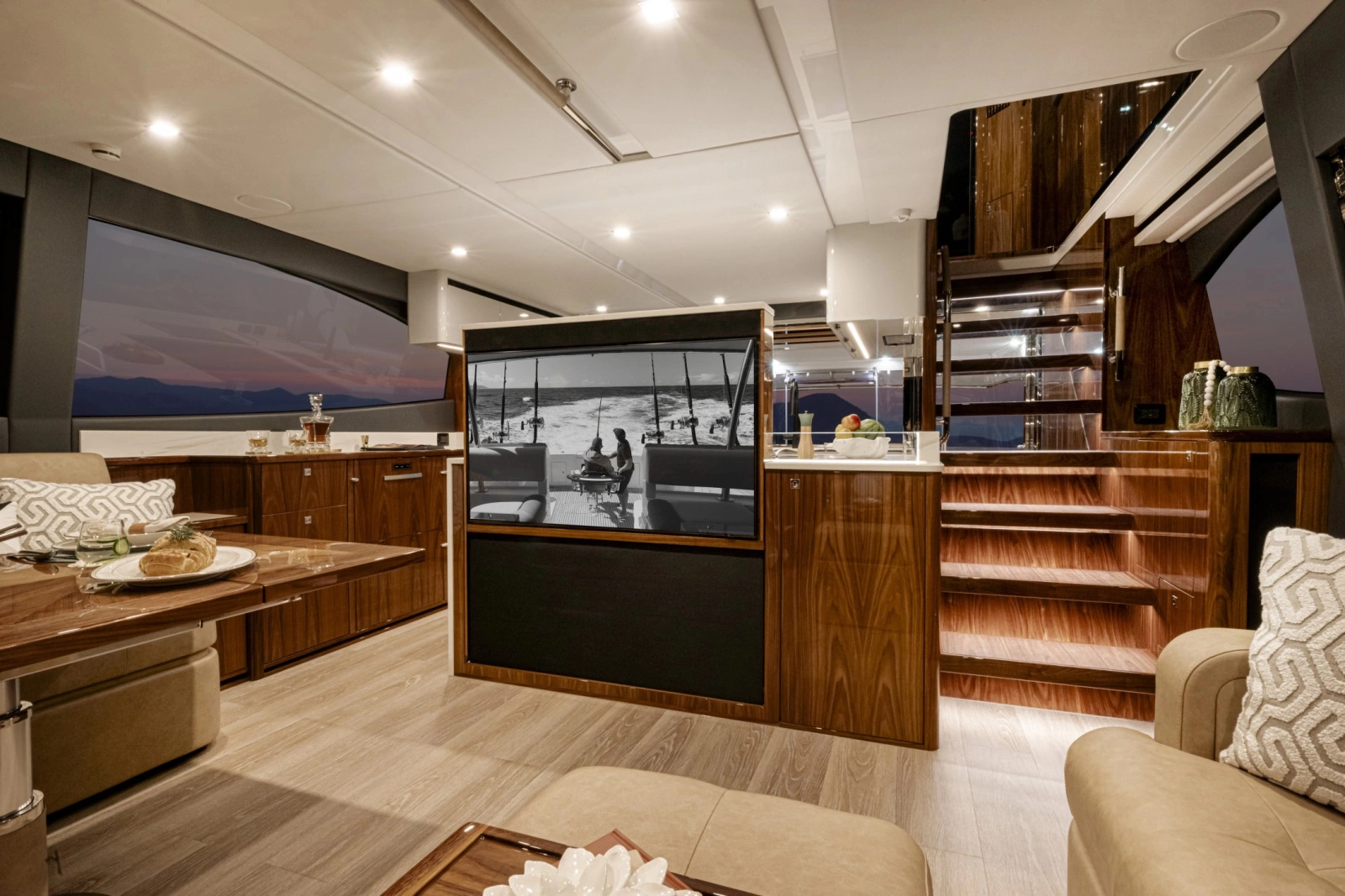 68 Sports Motor Yacht 68ft Riviera Yacht For Sale