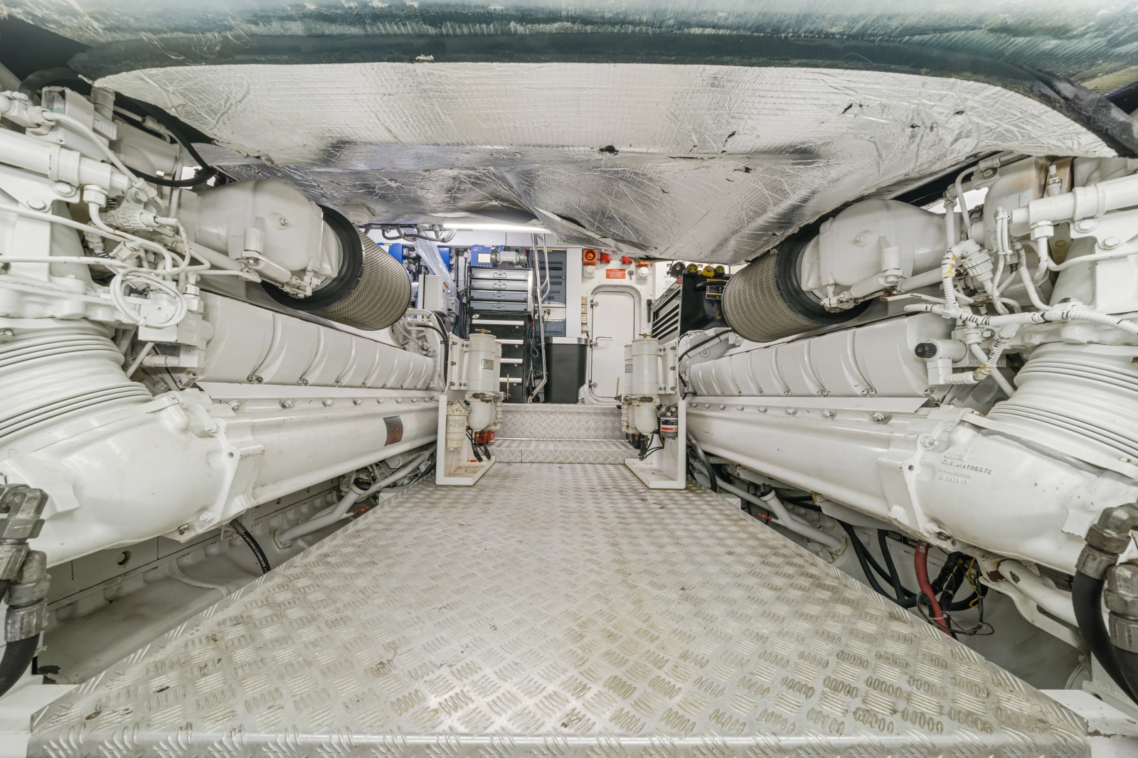 2010 Sunseeker Predator 84